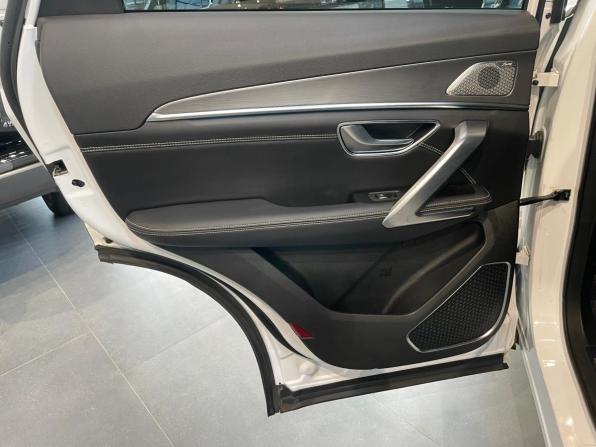 JETOUR X70+ I Рестайлинг с пробегом 2024 года, цена 2 327 700 рублей, 29220 км, внедорожник, Автокод Объявления
