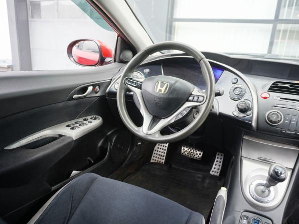 Honda Civic VIII с пробегом 2008 года, цена 580 000 рублей, 281227 км, хэтчбек, Автокод Объявления