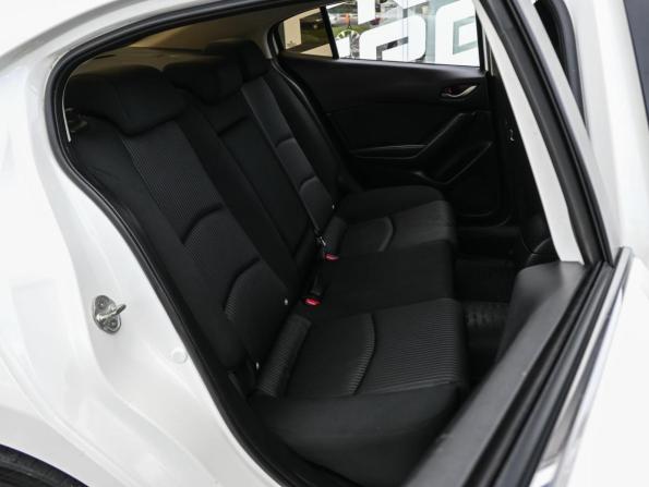 Mazda 3 III (BM) с пробегом 2014 года, цена 1 500 000 рублей, 60078 км, седан, Автокод Объявления