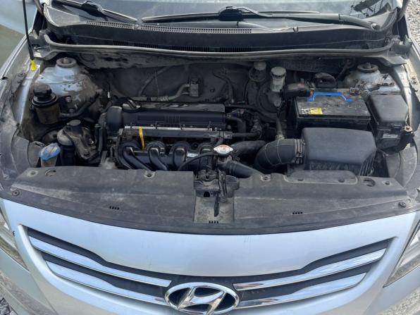 Hyundai Solaris I Рестайлинг с пробегом 2015 года, цена 947 000 рублей, 186000 км, седан, Автокод Объявления