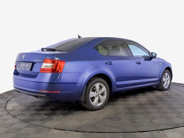 Skoda Octavia III (A7) Рестайлинг с пробегом 2019 года, цена 1 825 000 рублей, 104479 км, лифтбек, Автокод Объявления