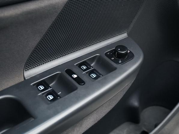 Volkswagen Jetta V с пробегом 2006 года, цена 549 000 рублей, 202000 км, седан, Автокод Объявления