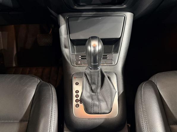 Volkswagen Tiguan I Рестайлинг с пробегом 2013 года, цена 1 619 000 рублей, 123076 км, внедорожник, Автокод Объявления