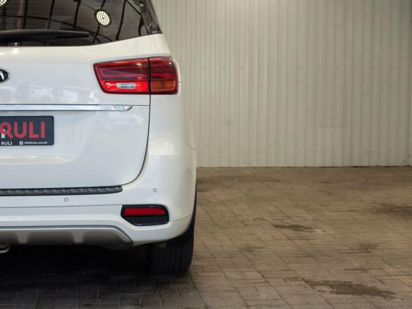 Kia Carnival III с пробегом 2020 года, цена 3 300 000 рублей, 109030 км, минивэн, Автокод Объявления