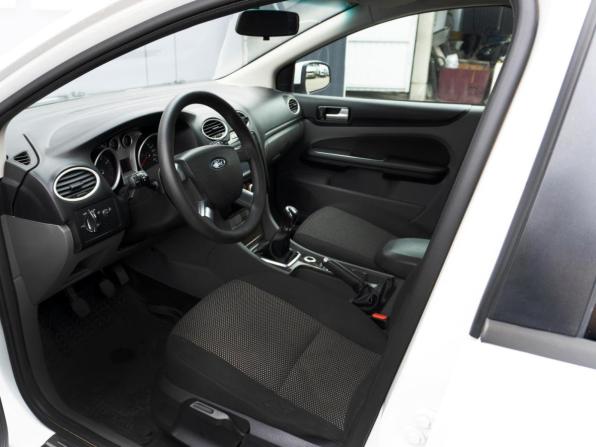 Ford Focus II Рестайлинг с пробегом 2011 года, цена 669 000 рублей, 214243 км, хэтчбек, Автокод Объявления