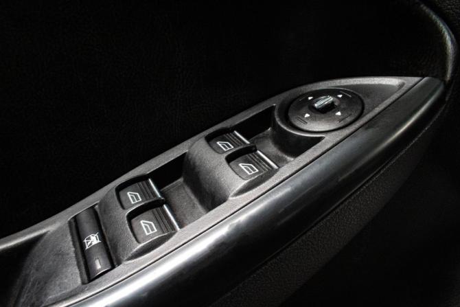 Ford Focus III с пробегом 2012 года, цена 789 000 рублей, 204050 км, седан, Автокод Объявления