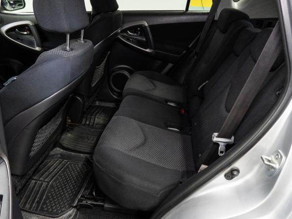 Toyota RAV4 III (XA30) с пробегом 2006 года, цена 1 050 000 рублей, 296059 км, внедорожник, Автокод Объявления