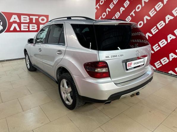 Mercedes-Benz M-Класс II (W164) Рестайлинг с пробегом 2008 года, цена 1 380 000 рублей, 493392 км, внедорожник, Автокод Объявления