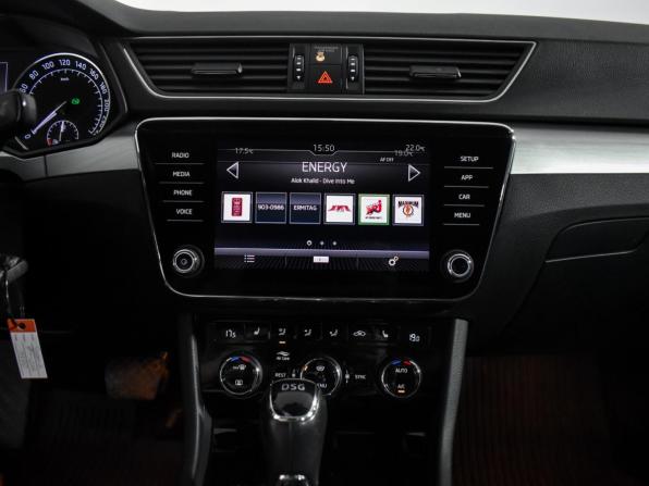 Skoda Superb III Рестайлинг с пробегом 2019 года, цена 2 350 000 рублей, 94080 км, лифтбек, Автокод Объявления