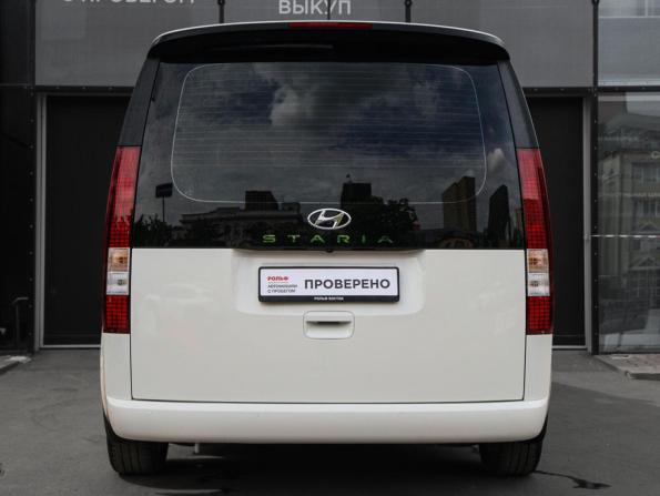 Hyundai Staria I с пробегом 2022 года, цена 4 100 000 рублей, 68545 км, минивэн, Автокод Объявления
