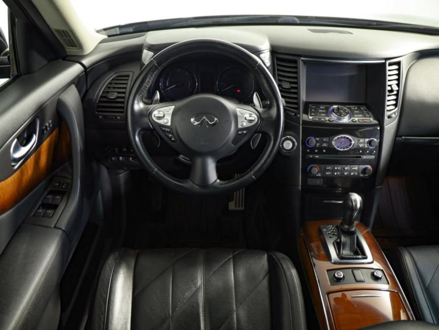 Infiniti QX70 Санкт-Петербург  - изображение 10