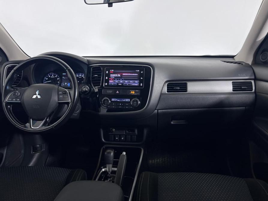 Mitsubishi Outlander III Рестайлинг 2 Ростов-на-Дону  - изображение 9