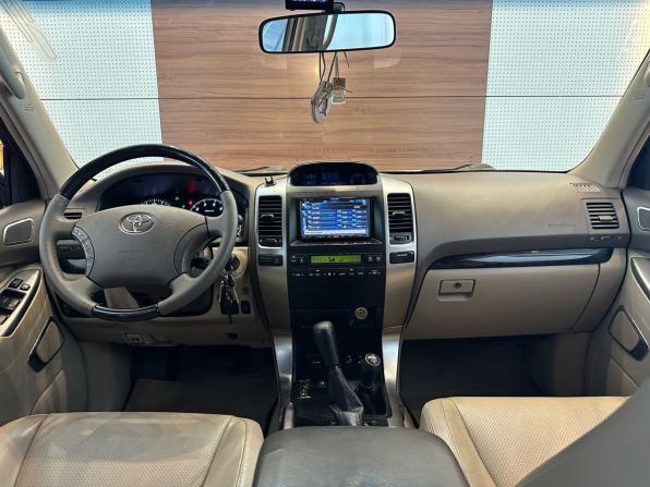 Toyota Land Cruiser Prado 120 Series Рестайлинг с пробегом 2008 года, цена 2 150 000 рублей, 333850 км, внедорожник, Автокод Объявления