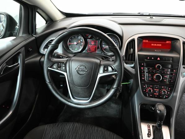 Opel Astra J Рестайлинг с пробегом 2012 года, цена 850 000 рублей, 181471 км, хэтчбек, Автокод Объявления