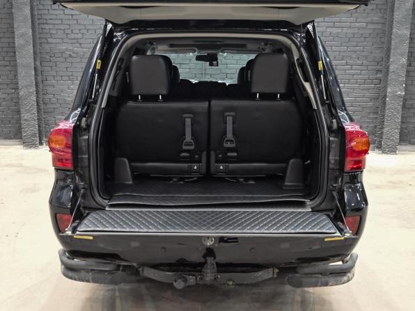 Toyota Land Cruiser 200 Series Рестайлинг 1 с пробегом 2014 года, цена 3 860 000 рублей, 283888 км, внедорожник, Автокод Объявления