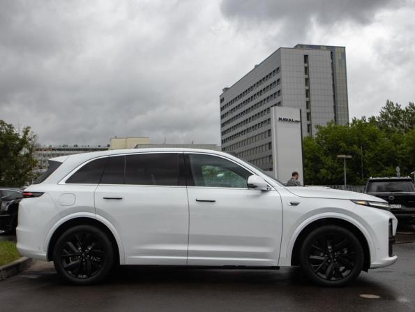 Li Auto (Lixiang) L7 I с пробегом 2023 года, цена 5 548 000 рублей, 39901 км, внедорожник, Автокод Объявления