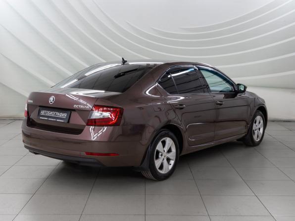 Skoda Octavia III (A7) Рестайлинг с пробегом 2018 года, цена 1 548 000 рублей, 182094 км, лифтбек, Автокод Объявления