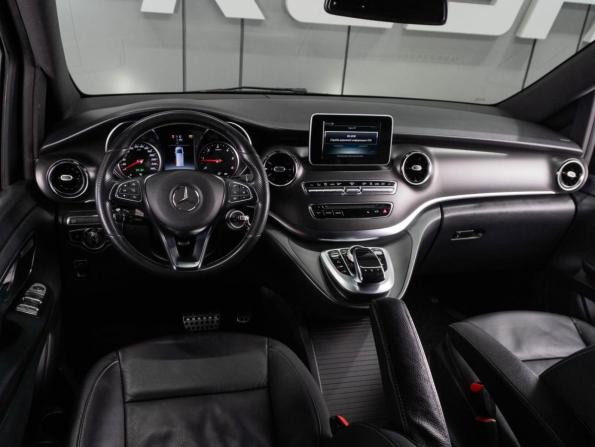 Mercedes-Benz V-Класс III (W447) Рестайлинг с пробегом 2020 года, цена 5 939 000 рублей, 127716 км, минивэн, Автокод Объявления