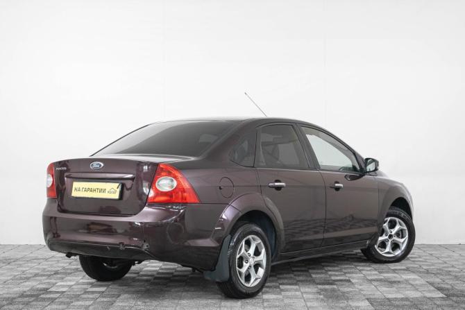 Ford Focus II Рестайлинг с пробегом 2010 года, цена 549 000 рублей, 201700 км, седан, Автокод Объявления