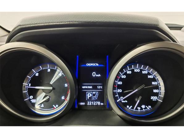 Toyota Land Cruiser Prado 150 Series Рестайлинг 1 с пробегом 2014 года, цена 3 149 000 рублей, 248193 км, внедорожник, Автокод Объявления