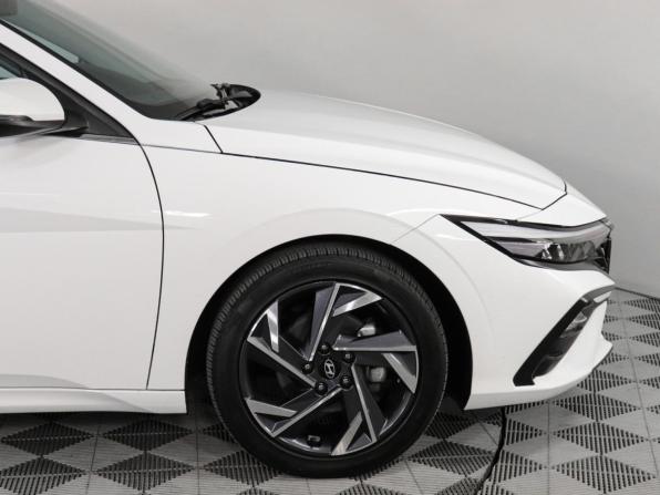 Hyundai Elantra VII (CN7) Рестайлинг с пробегом 2023 года, цена 2 050 000 рублей, 50096 км, седан, Автокод Объявления