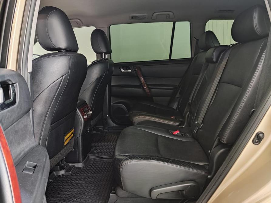 Toyota Highlander II (XU40) Рестайлинг Барнаул  - изображение 13