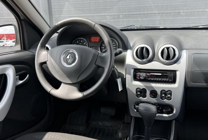 Renault Sandero I с пробегом 2014 года, цена 985 000 рублей, 17000 км, хэтчбек, Автокод Объявления
