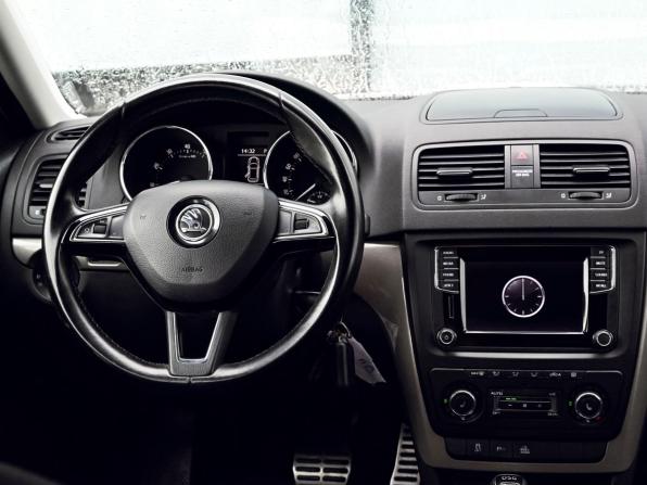 Skoda Yeti I Рестайлинг с пробегом 2016 года, цена 1 429 000 рублей, 194412 км, внедорожник, Автокод Объявления