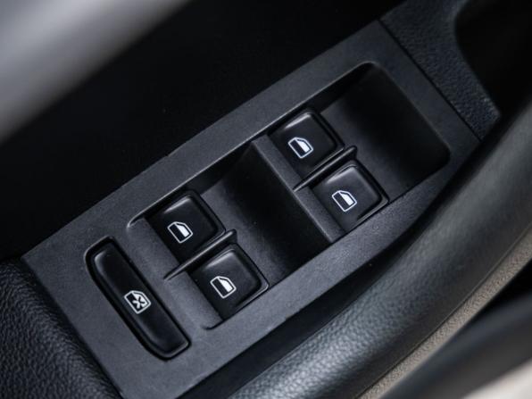 Skoda Octavia III (A7) с пробегом 2014 года, цена 1 048 000 рублей, 298092 км, лифтбек, Автокод Объявления