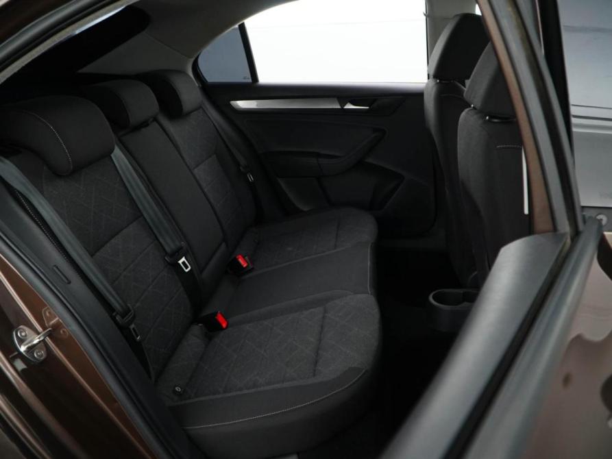 Volkswagen Polo VI Москва  - изображение 7