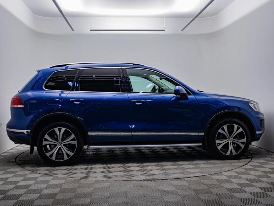 Volkswagen Touareg II Рестайлинг Москва  - изображение 4