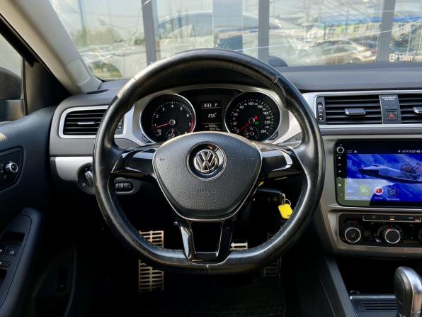 Volkswagen Jetta VI Рестайлинг с пробегом 2018 года, цена 1 349 000 рублей, 193475 км, седан, Автокод Объявления