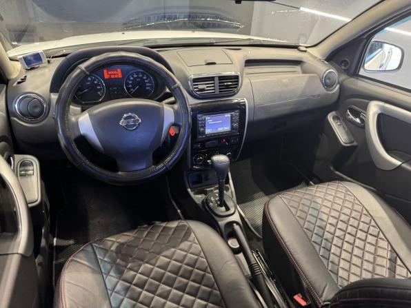 Nissan Terrano III (D10) с пробегом 2014 года, цена 1 000 000 рублей, 100500 км, внедорожник, Автокод Объявления