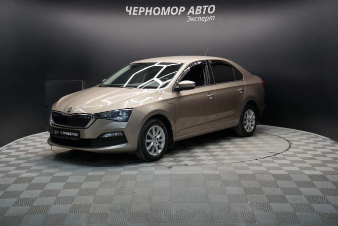 Skoda Rapid II с пробегом 2021 года, цена 1 825 000 рублей, 55300 км, лифтбек, Автокод Объявления
