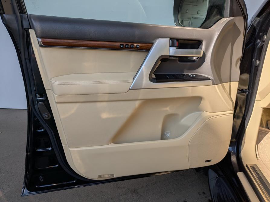 Toyota Land Cruiser 200 Series Рестайлинг 2 Москва  - изображение 13