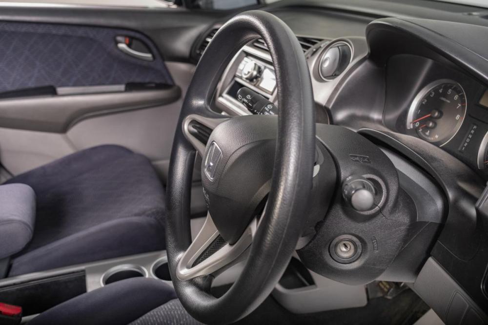 Honda Stream II Рестайлинг Томск  - изображение 12