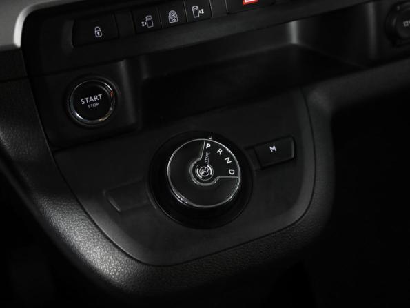 Opel Zafira Life I с пробегом 2020 года, цена 3 299 000 рублей, 127782 км, минивэн, Автокод Объявления