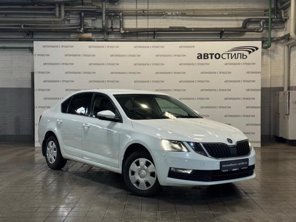 Skoda Octavia III (A7) Рестайлинг с пробегом 2018 года, цена 1 299 000 рублей, 169000 км, лифтбек, Автокод Объявления