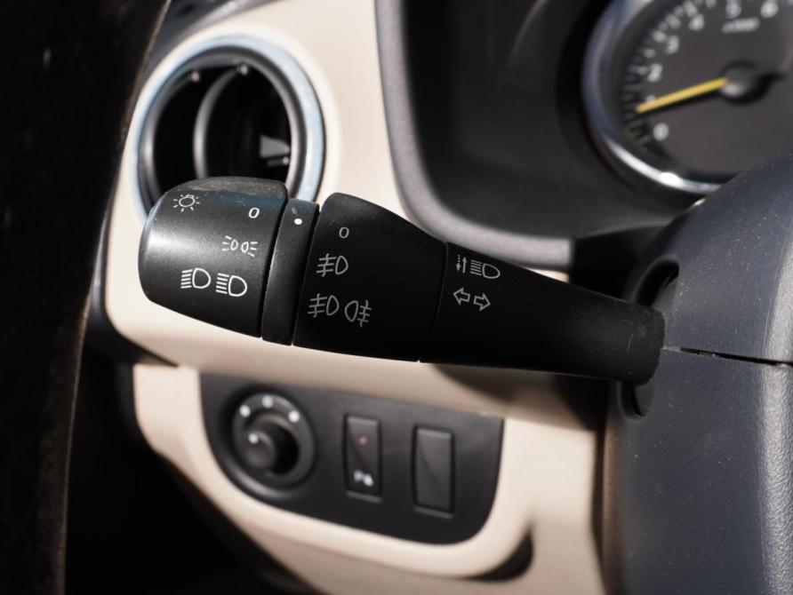 Renault Logan II Тверь  - изображение 15