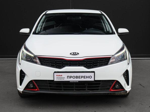 Kia Rio IV Рестайлинг с пробегом 2020 года, цена 1 600 000 рублей, 94464 км, седан, Автокод Объявления