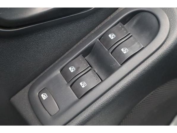Renault Duster I с пробегом 2015 года, цена 1 099 000 рублей, 143771 км, внедорожник, Автокод Объявления