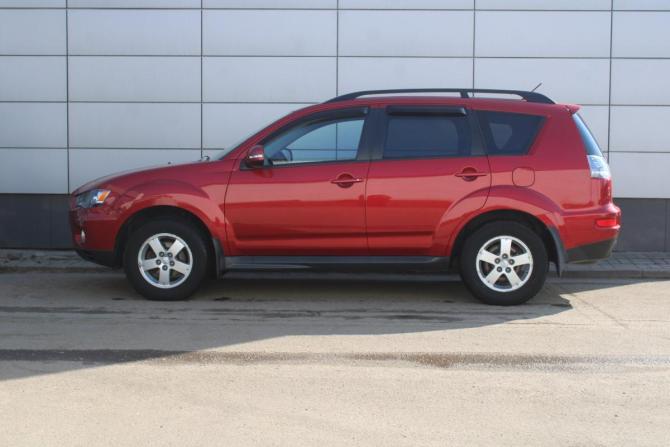 Mitsubishi Outlander II Рестайлинг с пробегом 2011 года, цена 995 000 рублей, 188263 км, внедорожник, Автокод Объявления