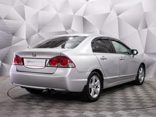 Honda Civic VIII с пробегом 2008 года, цена 705 000 рублей, 320160 км, седан, Автокод Объявления