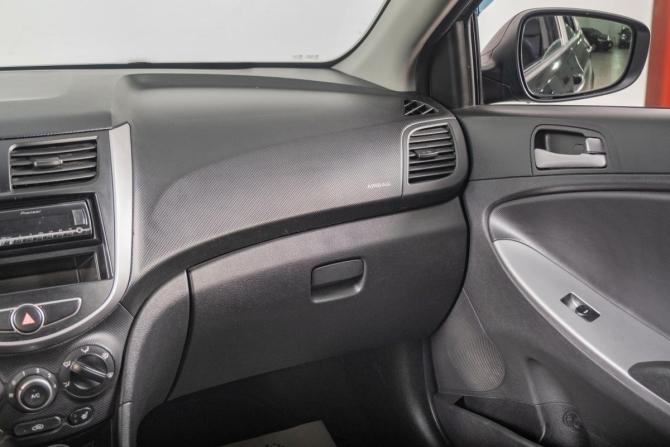 Hyundai Solaris I Рестайлинг с пробегом 2014 года, цена 859 000 рублей, 156000 км, седан, Автокод Объявления