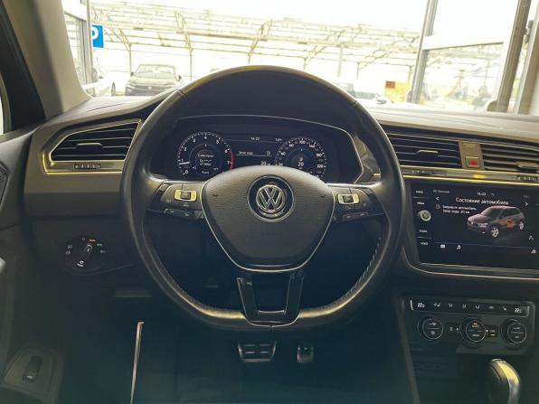Volkswagen Tiguan II с пробегом 2018 года, цена 2 800 000 рублей, 71500 км, внедорожник, Автокод Объявления