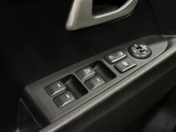 Kia Sportage III Рестайлинг с пробегом 2015 года, цена 1 499 000 рублей, 142419 км, внедорожник, Автокод Объявления