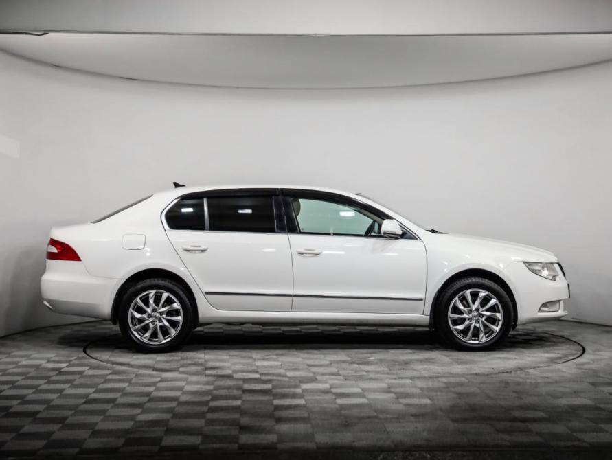 Skoda Superb II Санкт-Петербург  - изображение 4