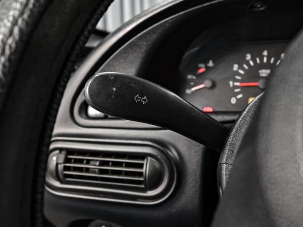 Chevrolet Niva I Рестайлинг с пробегом 2015 года, цена 637 000 рублей, 127940 км, внедорожник, Автокод Объявления