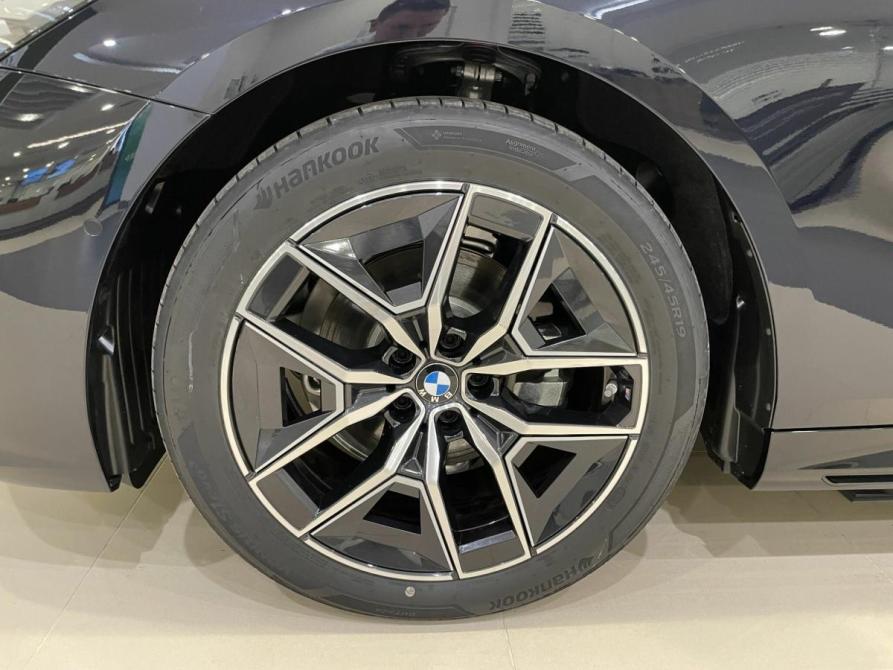 BMW 5 серии VIII (G60/G61/G68) Москва  - изображение 12
