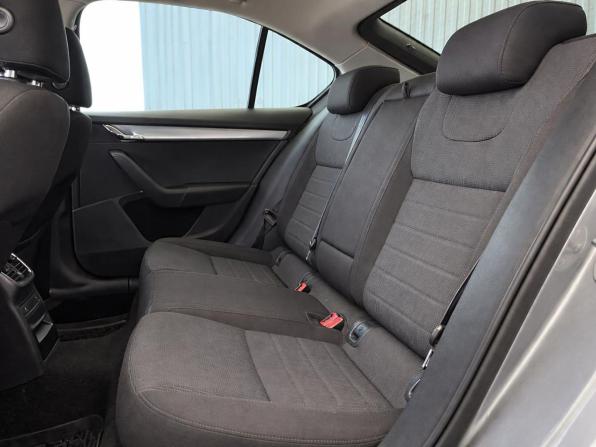 Skoda Octavia III (A7) с пробегом 2015 года, цена 1 397 000 рублей, 126633 км, лифтбек, Автокод Объявления